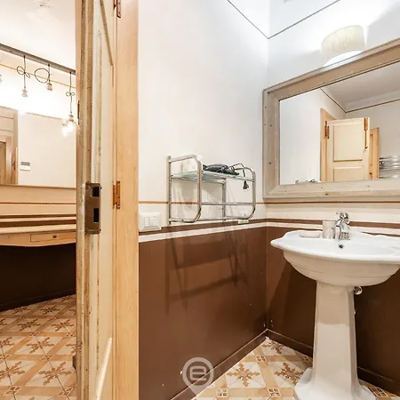 Estay - Q Flat 2 - In The Heart Of * Cagliari